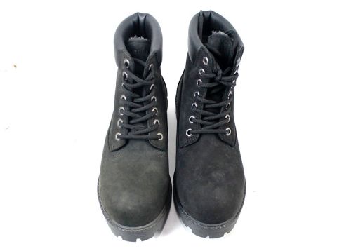 Преоценени мъжки боти от естествен набук в черен цвят, модел Карло.