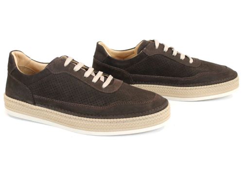 Мъжки обувки Metro Rise от естествен велур в тъмно кафяв цвят с перфорация