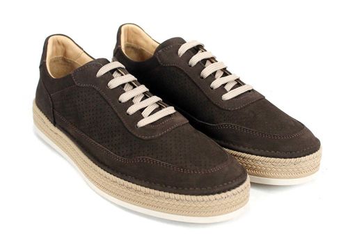Мъжки обувки Metro Rise от естествен велур в тъмно кафяв цвят с перфорация