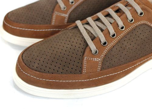 Мъжки летни обувки Northway от естествен кафяв набук в два нюанса с перфорация