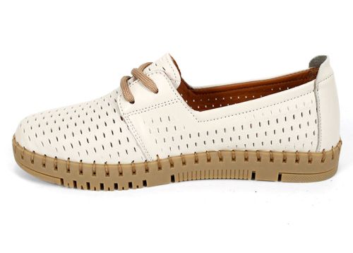 Metro Walk – дамски летни обувки от естествена кожа в бежово