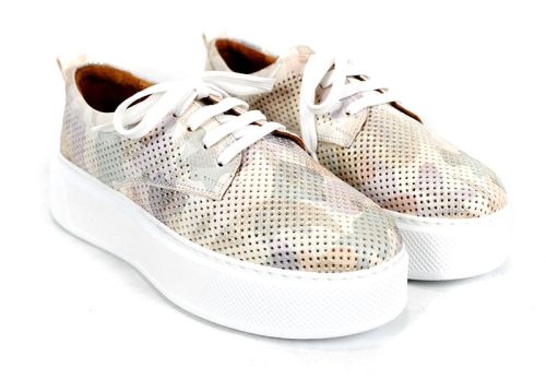 Aira Calm – дамски летни обувки от естествена кожа с бежов камуфлаж