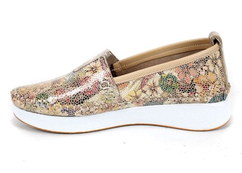 Mira Flow – дамски летни обувки от естествена кожа в бежов флорален десен