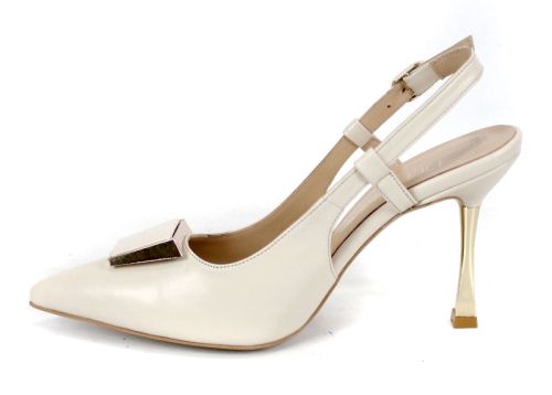 Velora Muse – дамски елегантни сандали със затворени пръсти от естествена кожа в цвят крем