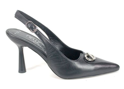 Sienna Flow – дамски елегантни сандали от естествена кожа в черно със затворени пръсти