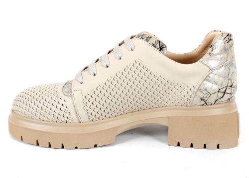 Virella Arte – дамски летни обувки от естествена кожа с перфорация в бежово