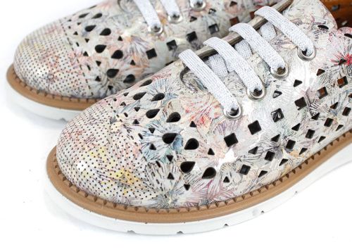 Дамски меки летни обувки от естествена кожа във визон флорал - Модел Агора