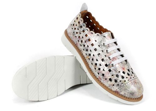 Дамски меки летни обувки от естествена кожа във визон флорал - Модел Агора