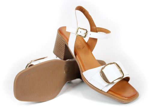 Silent Grace – бели дамски сандали на ток от естествена кожа