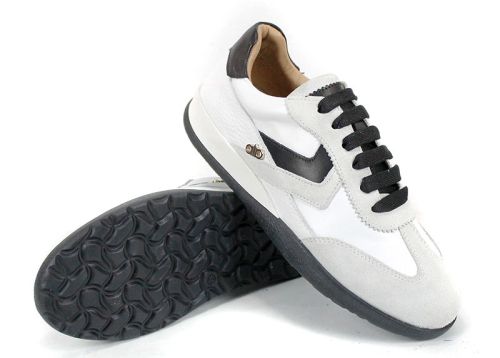 бели дамски сникърси велур и кожа