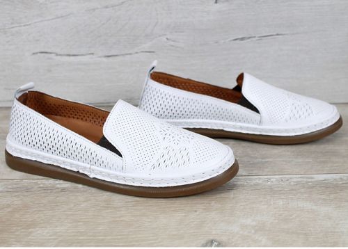 дамски летни обувки бели естествена кожа перфорация