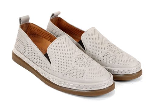 Летни обувки Selina Vanté – дамски модел от естествена кожа в сиво със ситна перфорация