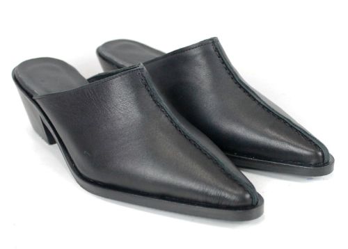 Meliora Grace – елегантно дамско сабо от естествена кожа в черно с изтънчен силует