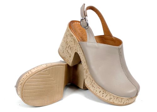 Zarela Touch – дамско сабо на платформа от естествена кожа в цвят визон