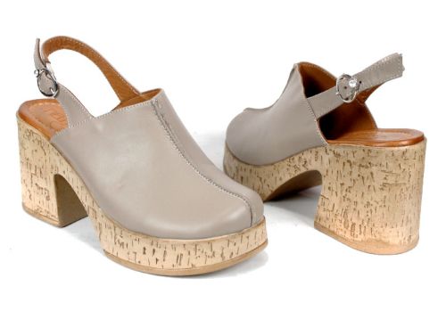 Zarela Touch – дамско сабо на платформа от естествена кожа в цвят визон