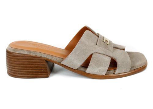 чехли на ток пясъчно кафяво