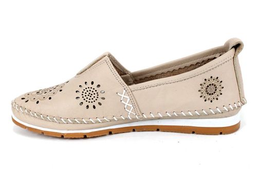 удобни дамски обувки ежедневие