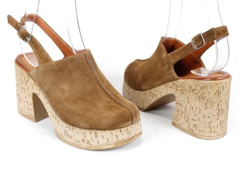 Елегантно дамско сабо Zarela Touch от естествен велур – пустинно кафяво