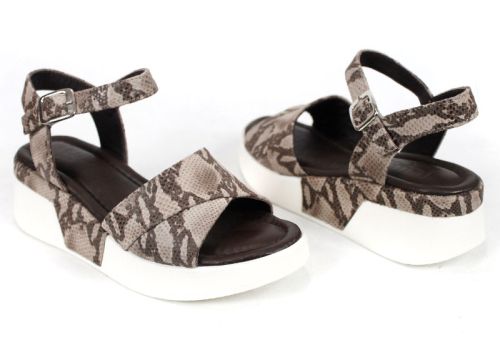 Delora Chic – sandale damă din piele naturală cu imprimeu snake maro