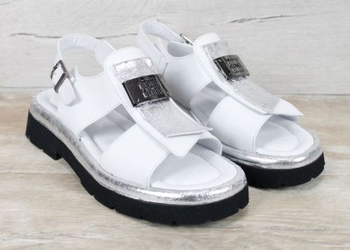 Alvera Mode – sandale damă din velur natural negru cu talpă masivă