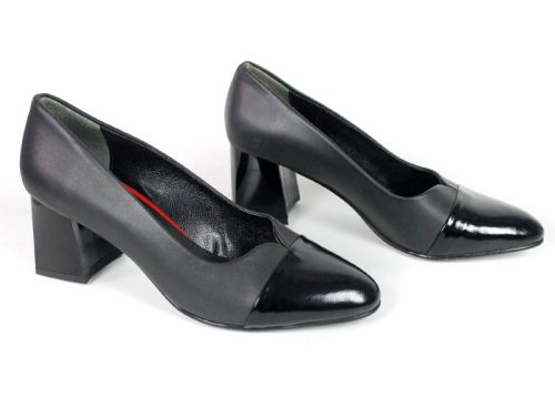 Дамски официални обувки от естествена кожа и лак – модел Eleganza Nera