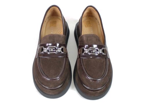 Mocasini maro închis cu platformă și accesoriu metalic
