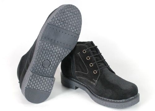 Black genuine suede winter Clark boots with warm plush lining