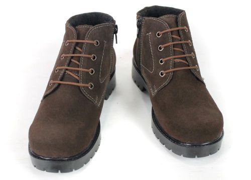Vert Élégant women's winter genuine suede Clarks boots in dark brown