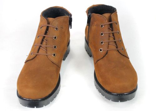 Women's Winter Clarks Boots Made of Natural Crazy Leather in Brown – Vert Élégant