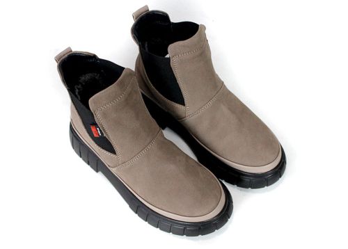 PESHTERA™ Mila Savelli women's Chelsea-style genuine nubuck boots