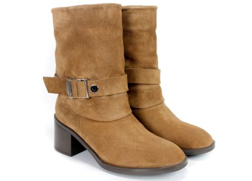 Women's Light Brown Suede Mid-Calf Boots Claudia Venturi