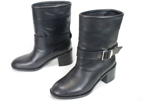 Women's Black Genuine Leather Mid-Calf Boots Claudia Venturi