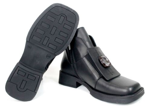 Women's Black Genuine Leather Statement Ankle Boots Isabella Montieri