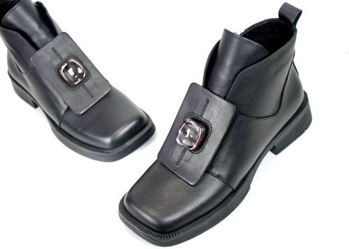 Women's Black Genuine Leather Statement Ankle Boots Isabella Montieri