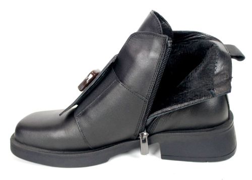 Women's Black Genuine Leather Statement Ankle Boots Isabella Montieri